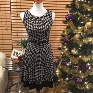 Black and cream belted dress